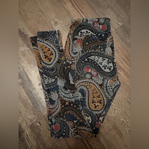 LuLaRoe Multi Color Paisley Print Leggings - Picture 1 of 2